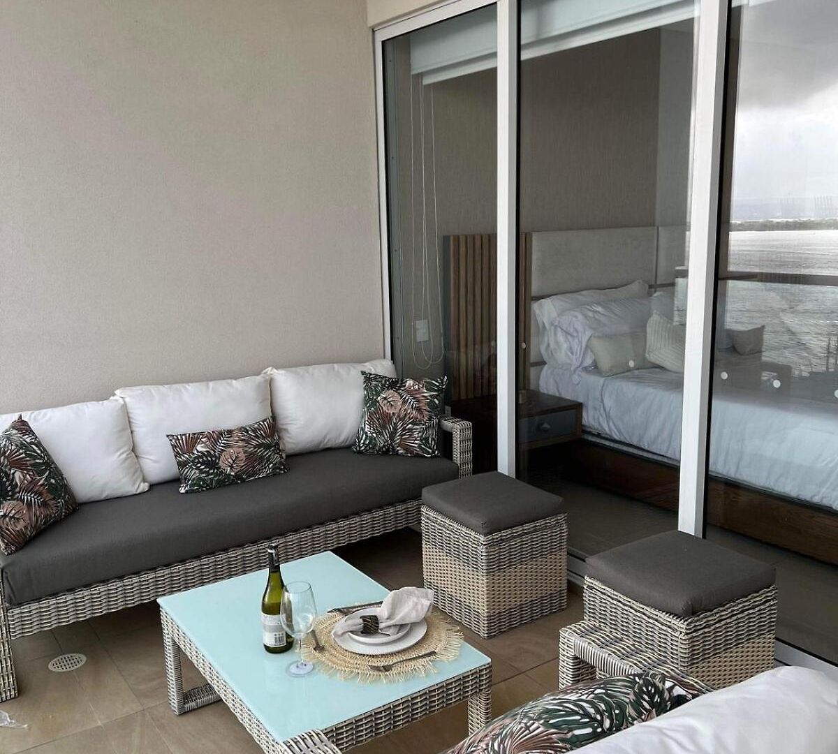 Apartamento Colombia- H2 Hyatt Condo-bay View *