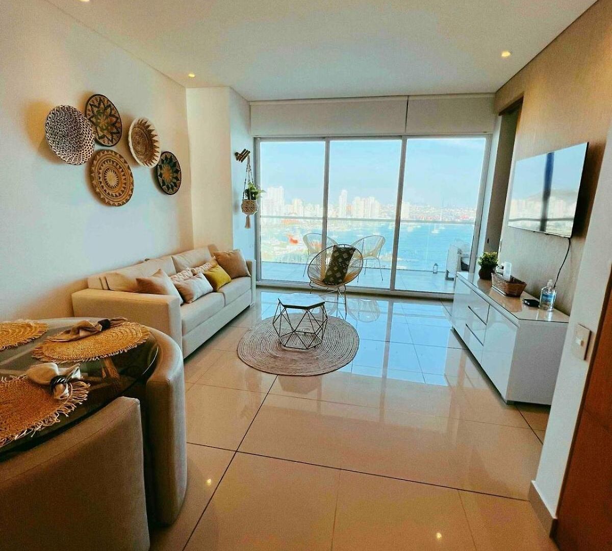 Apartamento Colombia- H2 Hyatt Condo-bay View