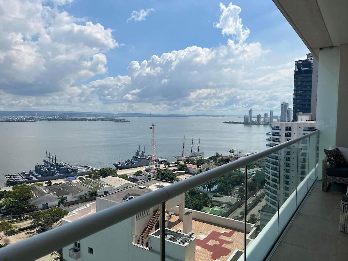 Colombia- H2 Hyatt Condo-bay View Apartamento