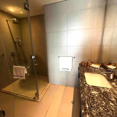 Colombia- H2 Hyatt Condo-bay View